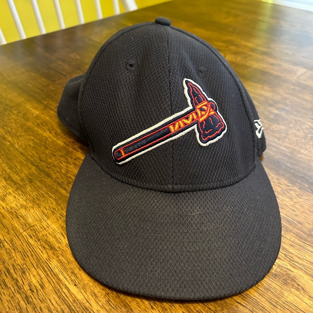 New Era Low Crown 7 3/8 Atlanta Braves BP hat - Navy